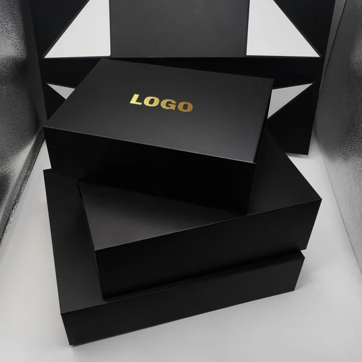 Folding Shirt Socks Packaging Gift Box Magnet Embossing – view 3